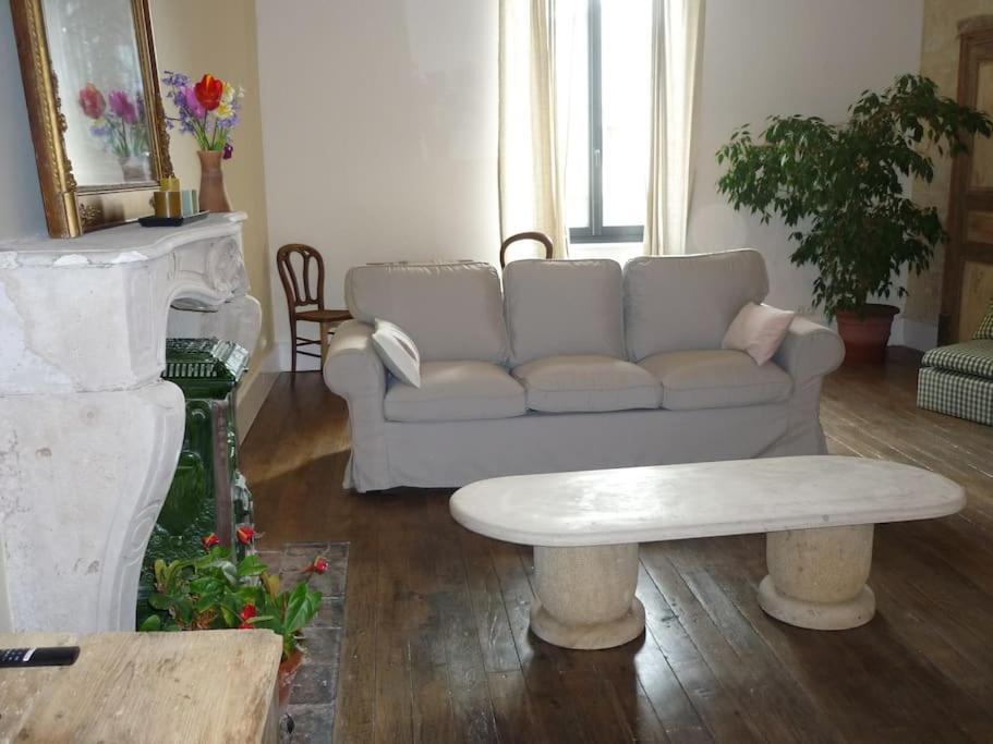 Le Presbytere - Touillon, Jacuzzi, 4 Chambres Pour 10 Exterior foto